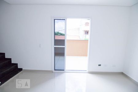 Sala de casa para alugar com 2 quartos, 136m² em Parque Novo Oratório, Santo André