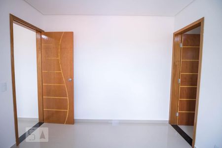 Casa para alugar com 136m², 2 quartos e 4 vagas Casa para alugar com 136m², 2 quartos e 4 vagasSuite 2