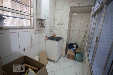 Apartamento à venda com 66m², 2 quartos e 1 vagaárea de serviço
