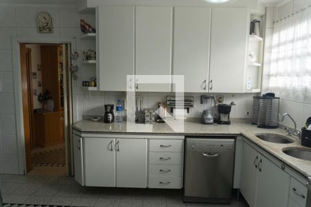 Apartamento à venda com 253m², 3 quartos e 3 vagasCozinha