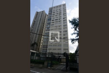 Apartamento à venda com 253m², 3 quartos e 3 vagasFachada