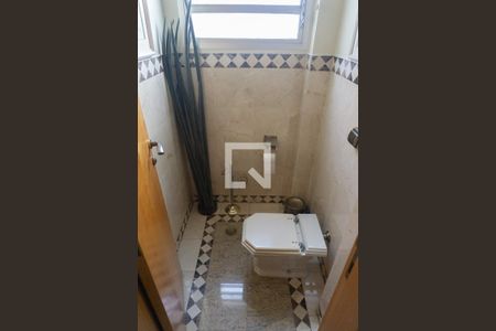 Apartamento à venda com 253m², 3 quartos e 3 vagasLavabo
