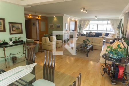 Sala de apartamento à venda com 3 quartos, 253m² em Morro dos Ingleses, São Paulo