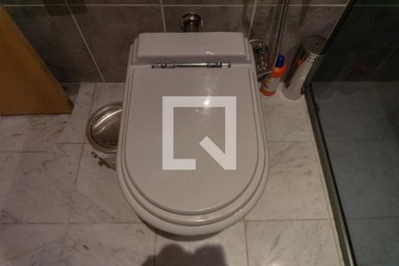 Apartamento à venda com 253m², 3 quartos e 3 vagasBanheiro 2