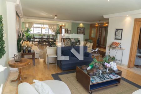 Sala de apartamento à venda com 3 quartos, 253m² em Morro dos Ingleses, São Paulo