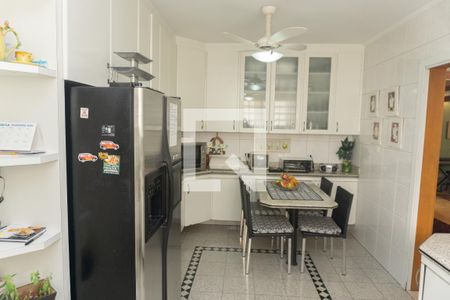 Apartamento à venda com 253m², 3 quartos e 3 vagasCozinha