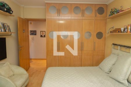 Apartamento à venda com 253m², 3 quartos e 3 vagasQuarto 2