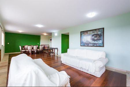 Salas de apartamento à venda com 4 quartos, 238m² em Jardim das Paineiras, Campinas