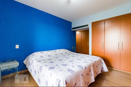 Apartamento à venda com 238m², 4 quartos e 4 vagasSuíte 3