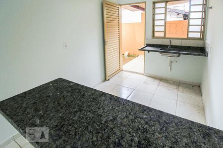 Casa de condomínio para alugar com 56m², 2 quartos e 1 vaga Casa de condomínio para alugar com 56m², 2 quartos e 1 vagaCozinha