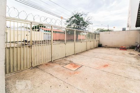 Casa de condomínio para alugar com 56m², 2 quartos e 1 vaga Casa de condomínio para alugar com 56m², 2 quartos e 1 vagaGaragem
