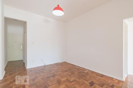 Sala de apartamento para alugar com 1 quarto, 45m² em Catete, Rio de Janeiro