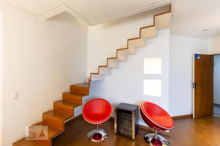 Escada de apartamento para alugar com 1 quarto, 115m² em Vila Andrade, São Paulo