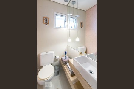 Apartamento à venda com 70m², 1 quarto e 2 vagas Apartamento à venda com 70m², 1 quarto e 2 vagasBanheiro