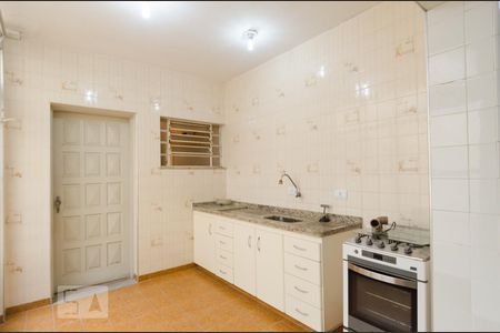 Casa à venda com 242m², 4 quartos e 2 vagasCozinha 2