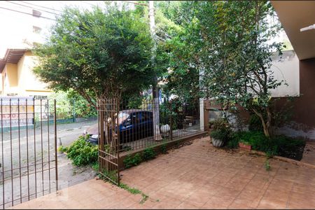 Casa à venda com 242m², 4 quartos e 2 vagasGaragem