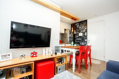 Sala de apartamento à venda com 2 quartos, 48m² em Vila Silveira, Guarulhos