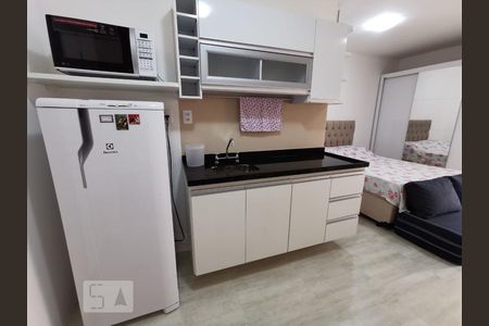 Cozinha de kitnet/studio à venda com 1 quarto, 24m² em Campos Elíseos, São Paulo
