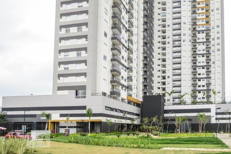 Apartamento para alugar com 69m², 3 quartos e 1 vagaFachada do Condomínio