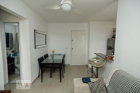 Sala de apartamento para alugar com 2 quartos, 42m² em Maria da Graça, Rio de Janeiro