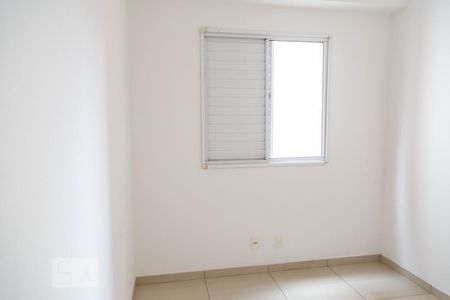 Quarto 1 de apartamento para alugar com 2 quartos, 48m² em Vila Talarico, São Paulo