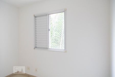 Quarto 2 de apartamento para alugar com 2 quartos, 48m² em Vila Talarico, São Paulo