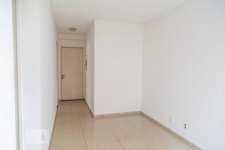 Sala de apartamento para alugar com 2 quartos, 48m² em Vila Talarico, São Paulo
