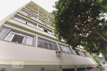 Apartamento à venda com 110m², 4 quartos e 1 vagaFachada