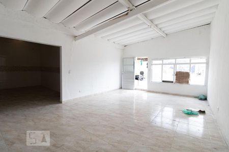 Sala de casa à venda com 2 quartos, 250m² em Vila Gustavo, São Paulo