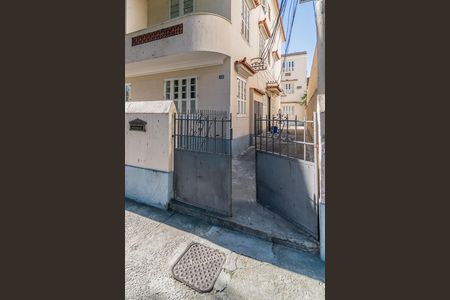 Apartamento para alugar com 49m², 2 quartos e sem vagaFachada da entrada