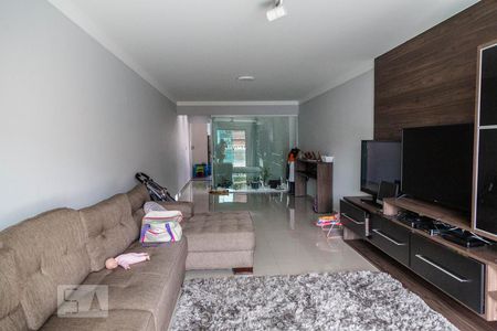 Sala de casa para alugar com 3 quartos, 150m² em Cidade Patriarca, São Paulo