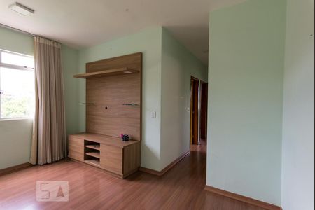 Apartamento à venda com 3 quartos, 70m² em Indaiá, Belo Horizonte