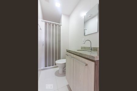 Apartamento à venda com 74m², 3 quartos e 2 vagasBanheiro 