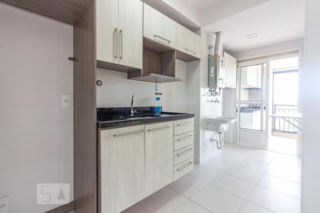 Apartamento à venda com 74m², 3 quartos e 2 vagasCozinha 