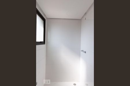 Banheiro da Suíte de apartamento à venda com 2 quartos, 68m² em São Geraldo, Porto Alegre