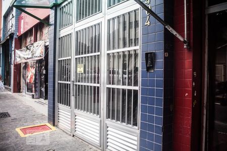 Fachada do bloco de kitnet/studio à venda com 1 quarto, 30m² em Bela Vista, São Paulo