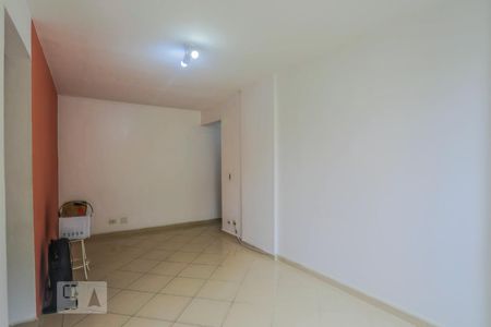 Sala de apartamento para alugar com 2 quartos, 55m² em Jardim Celeste, São Paulo