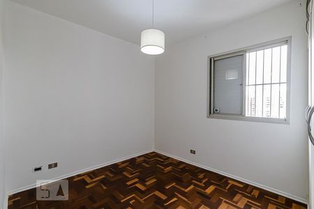 Quarto 2 de apartamento para alugar com 2 quartos, 70m² em Vila Vera, São Paulo