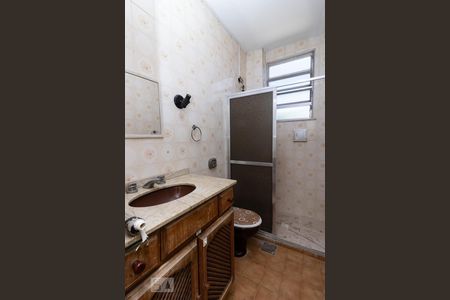 Banheiro social de apartamento à venda com 2 quartos, 70m² em Encantado, Rio de Janeiro