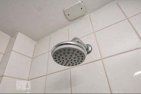 Apartamento à venda com 70m², 2 quartos e 1 vaga Apartamento à venda com 70m², 2 quartos e 1 vagaBanheiro Social