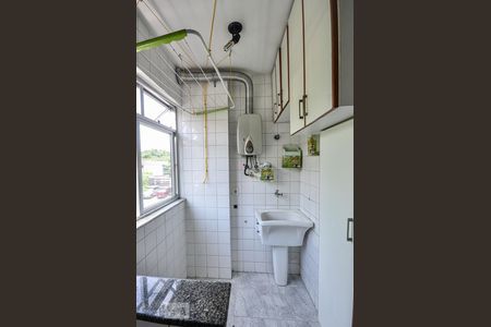 Apartamento à venda com 70m², 2 quartos e 1 vaga Apartamento à venda com 70m², 2 quartos e 1 vagaCozinha e Área de Serviço