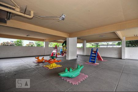 Apartamento à venda com 70m², 2 quartos e 1 vaga Apartamento à venda com 70m², 2 quartos e 1 vagaÁrea Comum - Playground