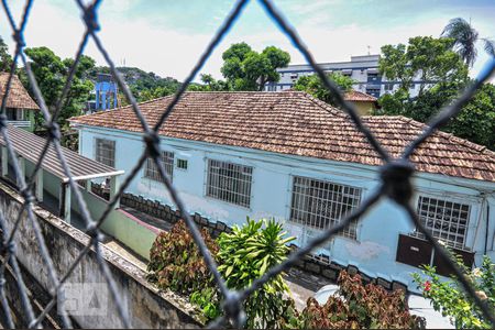 Vista Sala de apartamento à venda com 2 quartos, 70m² em Tanque, Rio de Janeiro