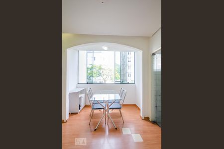 Sala de apartamento à venda com 2 quartos, 59m² em Buritis, Belo Horizonte