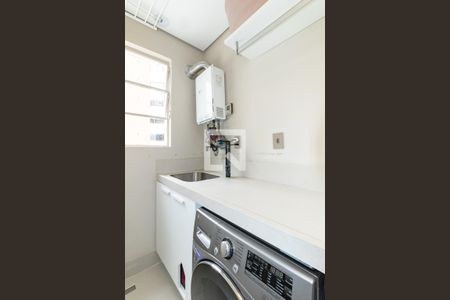 Apartamento à venda com 112m², 2 quartos e 1 vaga Apartamento à venda com 112m², 2 quartos e 1 vagaÁrea de Serviço