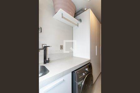 Apartamento à venda com 112m², 2 quartos e 1 vaga Apartamento à venda com 112m², 2 quartos e 1 vagaÁrea de Serviço