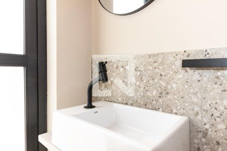 Apartamento à venda com 112m², 2 quartos e 1 vaga Apartamento à venda com 112m², 2 quartos e 1 vagaBanheiro da cobertura