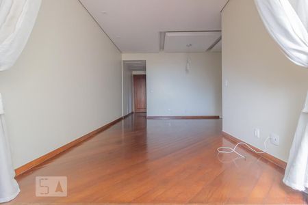 Sala de Apartamento com 3 quartos, 142m² Gutierrez