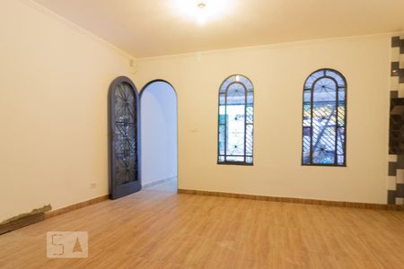 Casa à venda com 160m², 3 quartos e 2 vagasSala