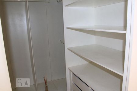 Apartamento para alugar com 130m², 4 quartos e 2 vagasQuarto 4 - Suíte